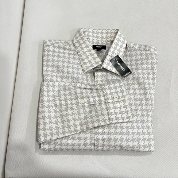 Express Dress Shirt Size Medium Slim Button-Up Gray/White Houndstooth Long Sleev - Picture 1 of 6